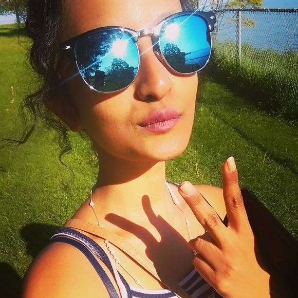 Meet your Posher, Madhulika - Picture 1 of 1